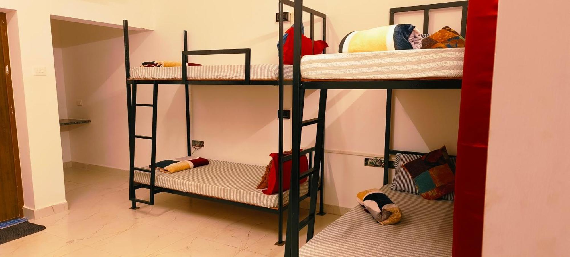 Mitra Hostel Vagator Exteriér fotografie